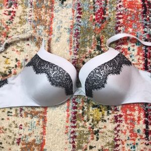 Victoria’s Secret Push-Up 34B